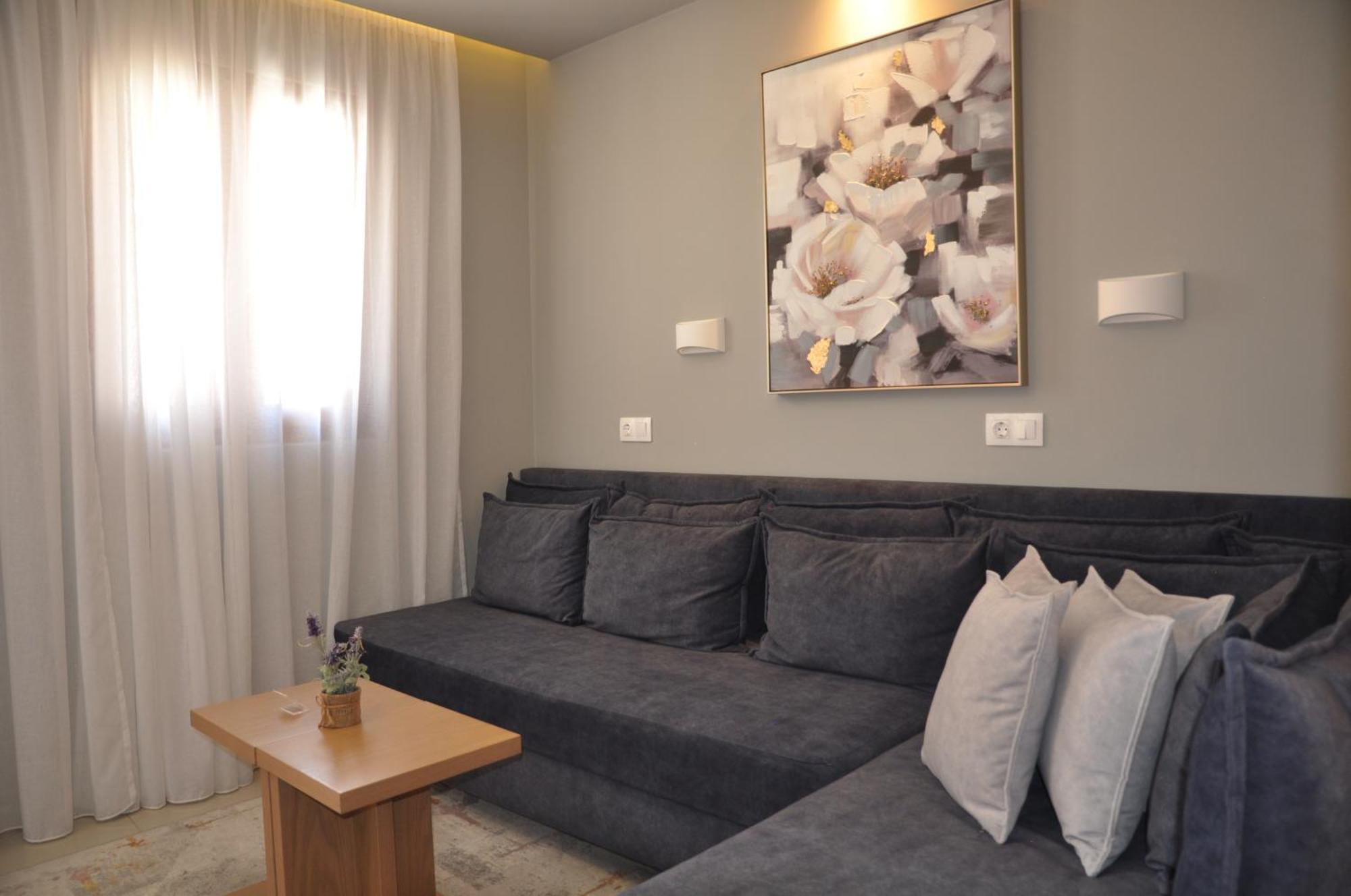 MIRMA CITY studio&apartment La Canea Esterno foto